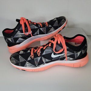 Nike Women's Free 5.0 TR Fit - Size 6.5